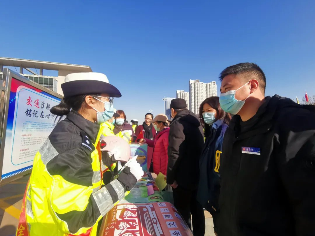 【濟(jì)寧大運(yùn)河駕?！康谑畟€(gè)“全國交通安全日”，我們在行動！(圖5)